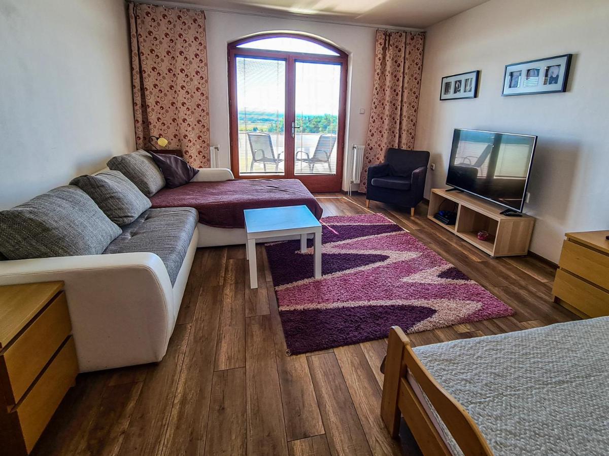 Вилла Vinox Winery Vinica Экстерьер фото